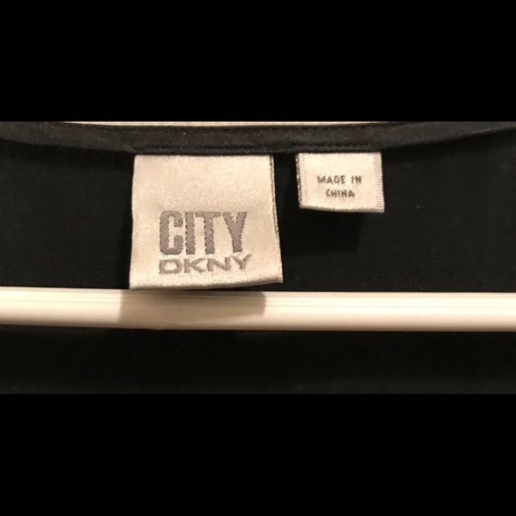 City DKNY Silk Black Top - Size 6 - Picture 3 of 9